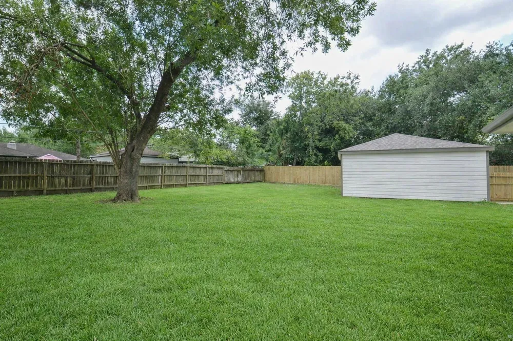 12511 Nova Drive Houston, TX 77077