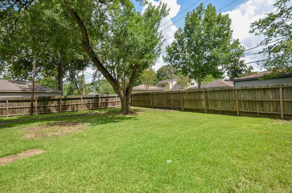 12511 Nova Drive Houston, TX 77077