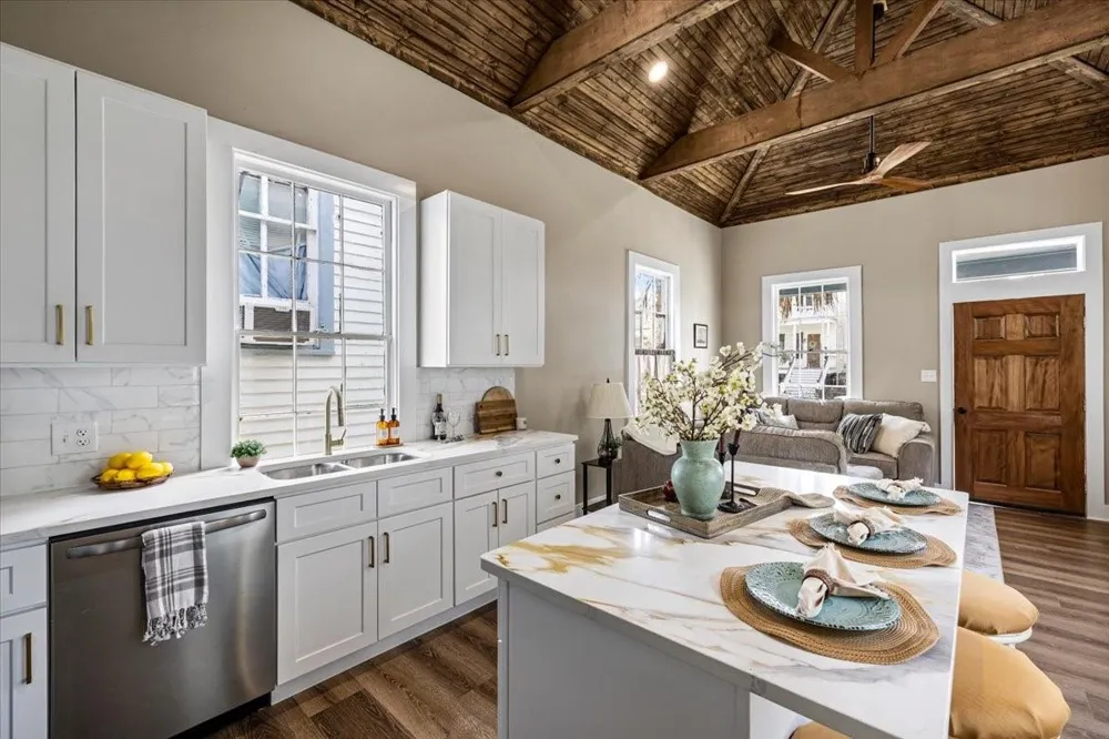 1722 Winnie Street Galveston, TX 77550