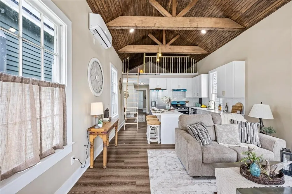 1722 Winnie Street Galveston, TX 77550