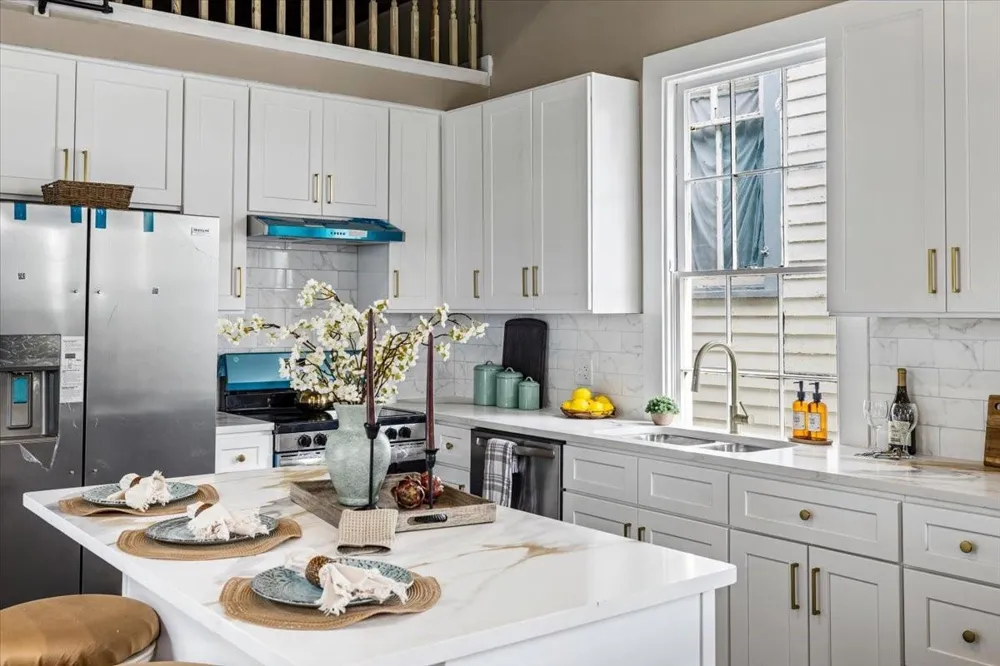 1722 Winnie Street Galveston, TX 77550