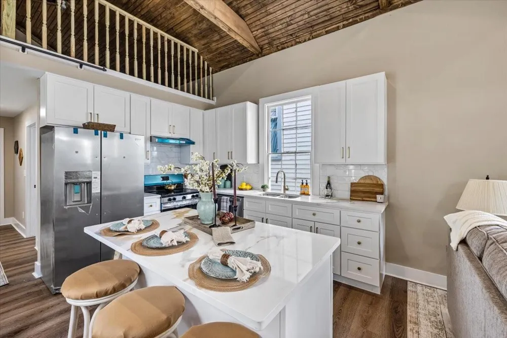 1722 Winnie Street Galveston, TX 77550