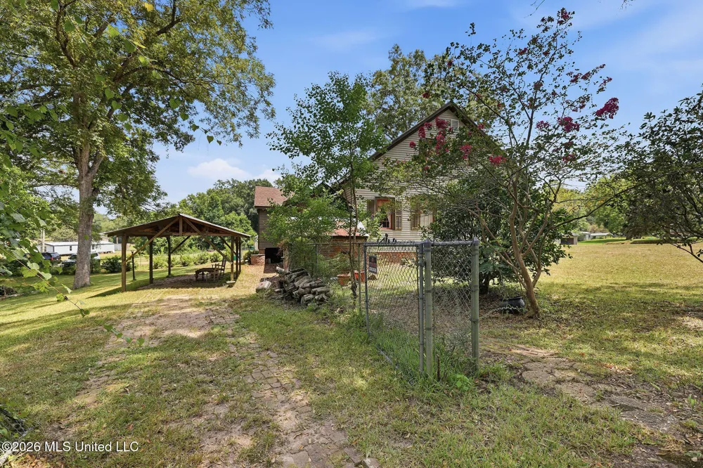 404 Liberty Street Osyka, MS 39657