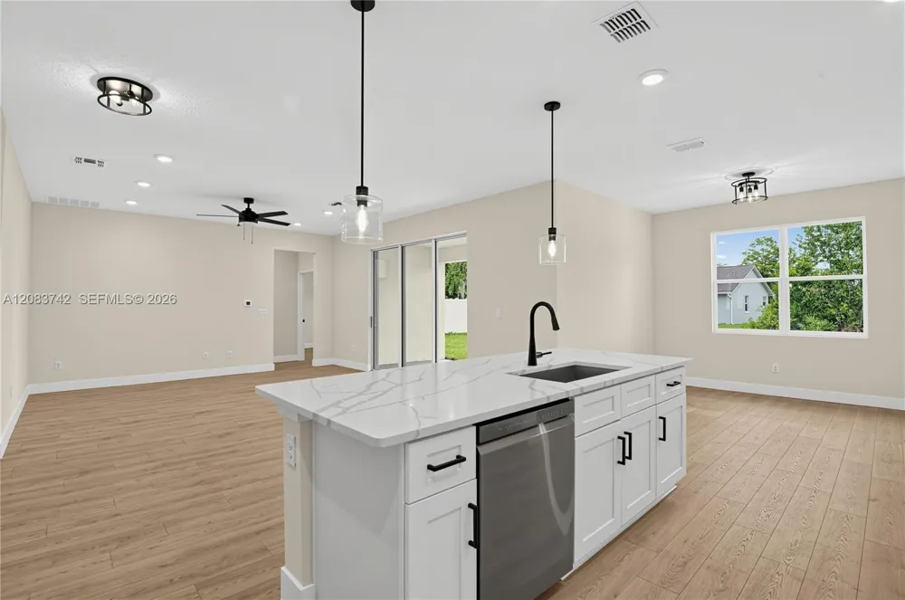 140 Frontier Drive Palm Coast, FL 32137