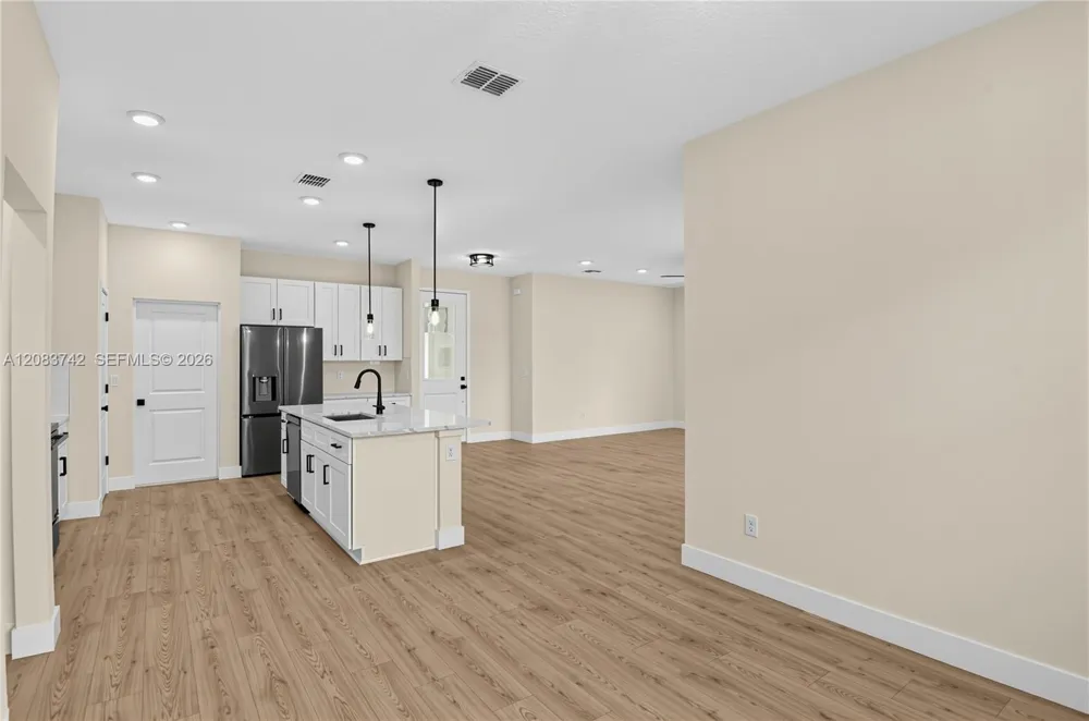 140 Frontier Drive Palm Coast, FL 32137