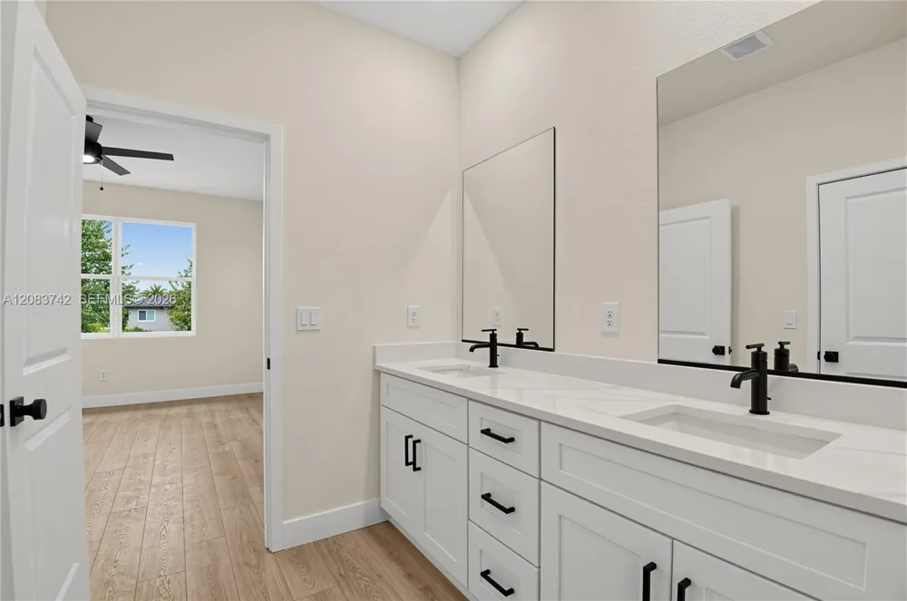 140 Frontier Drive Palm Coast, FL 32137