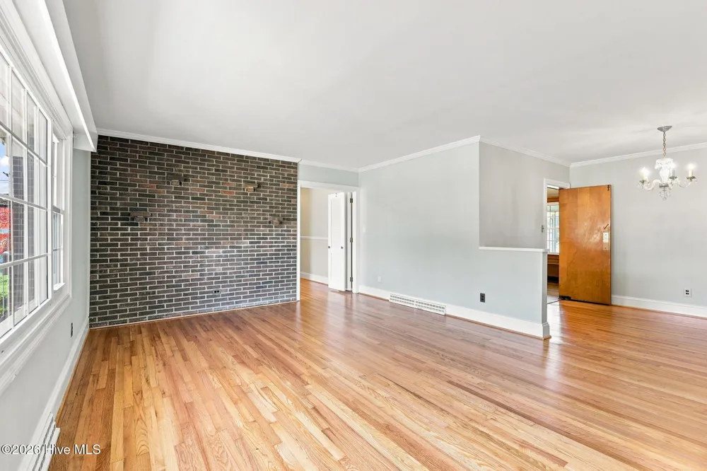2002 Carey Road Kinston, NC 28501