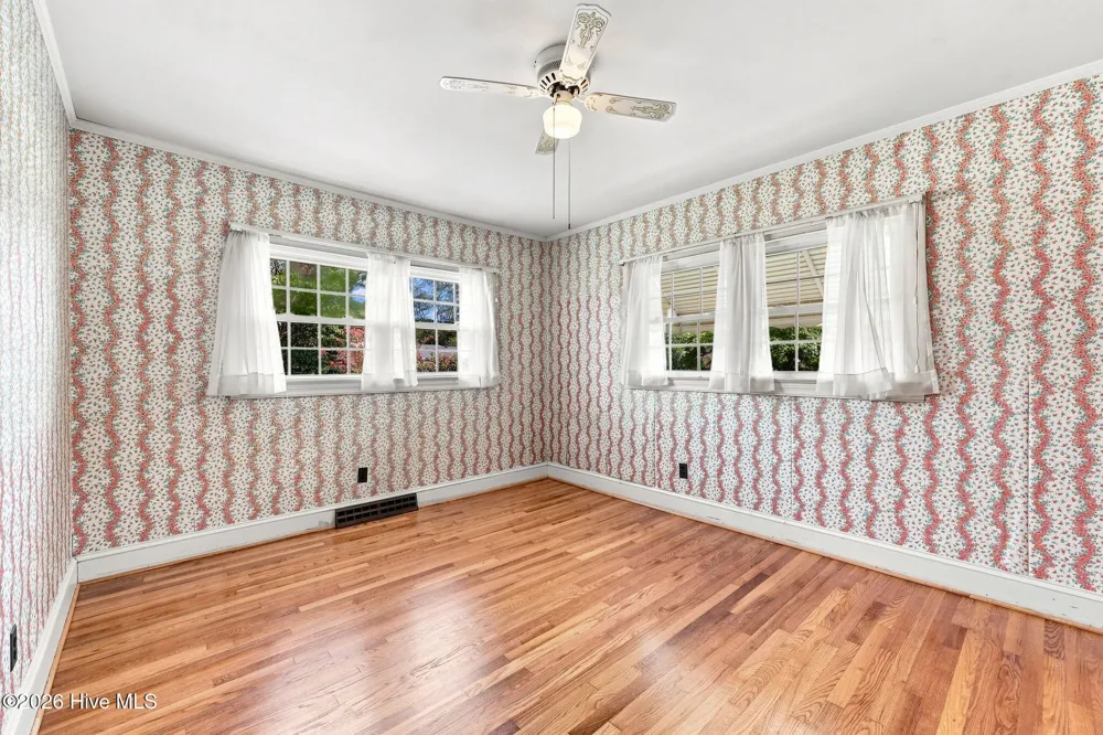 2002 Carey Road Kinston, NC 28501