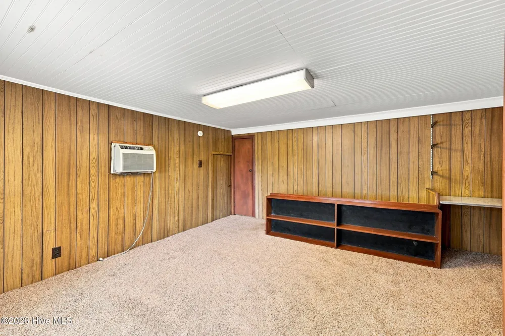 2002 Carey Road Kinston, NC 28501