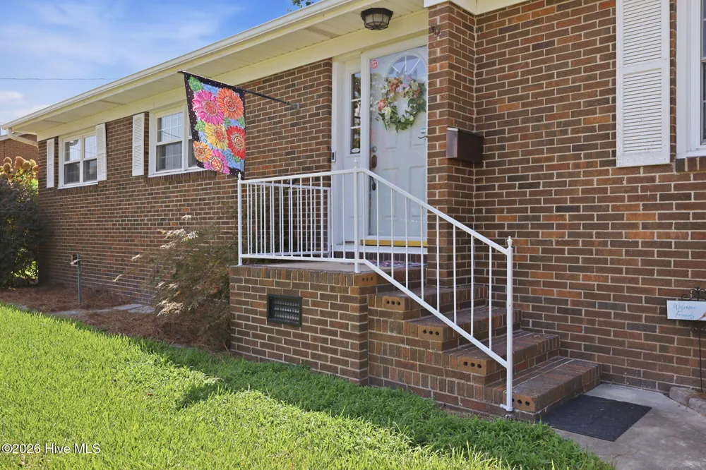2002 Carey Road Kinston, NC 28501