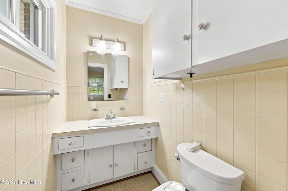 2002 Carey Road Kinston, NC 28501