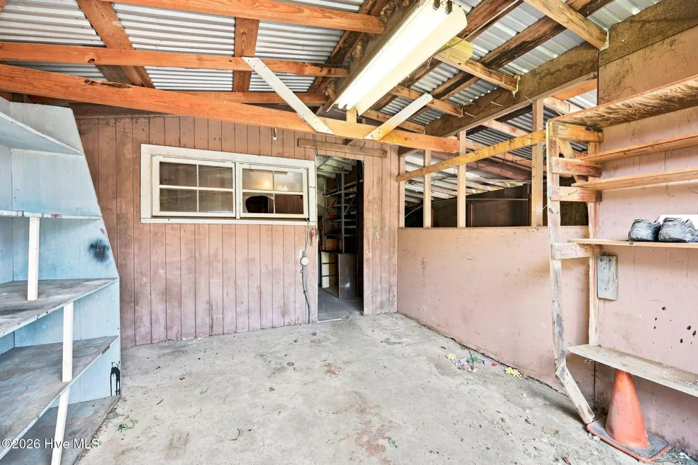 2002 Carey Road Kinston, NC 28501