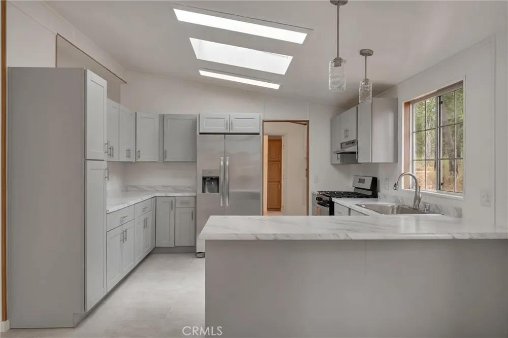 14296 Skyway Magalia, CA 95954