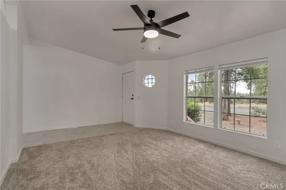 14296 Skyway Magalia, CA 95954