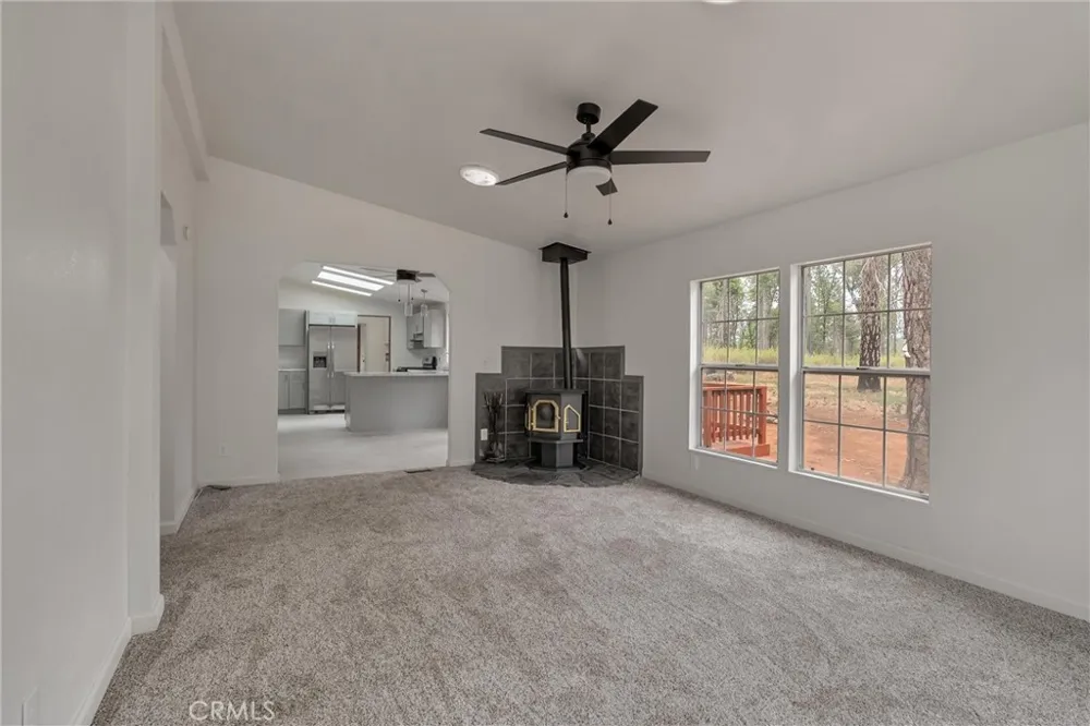 14296 Skyway Magalia, CA 95954