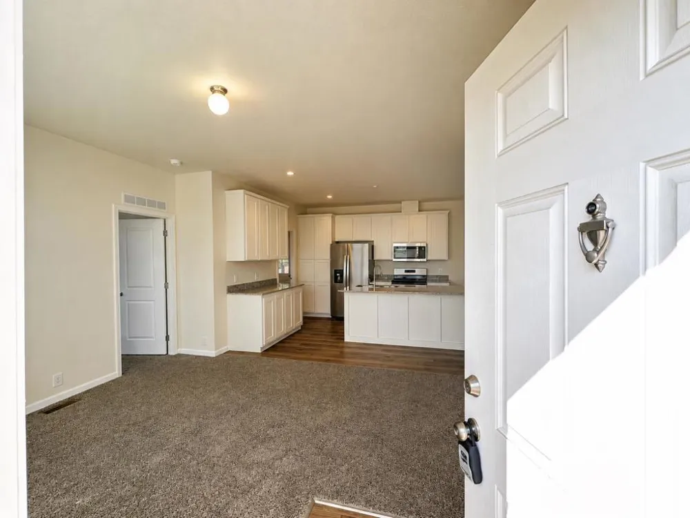 2121 Kralj Dr #28 Watsonville, CA 95076