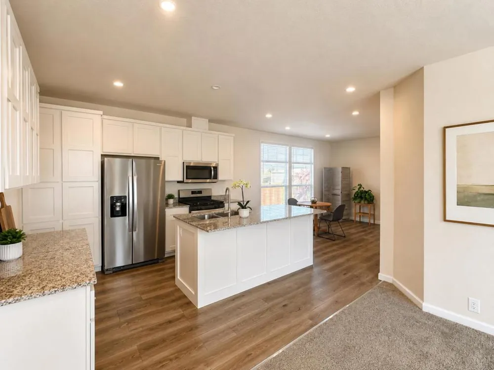 2121 Kralj Dr #28 Watsonville, CA 95076