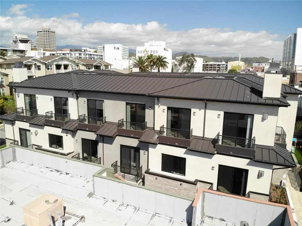 330 Salem #304 Glendale, CA 91203
