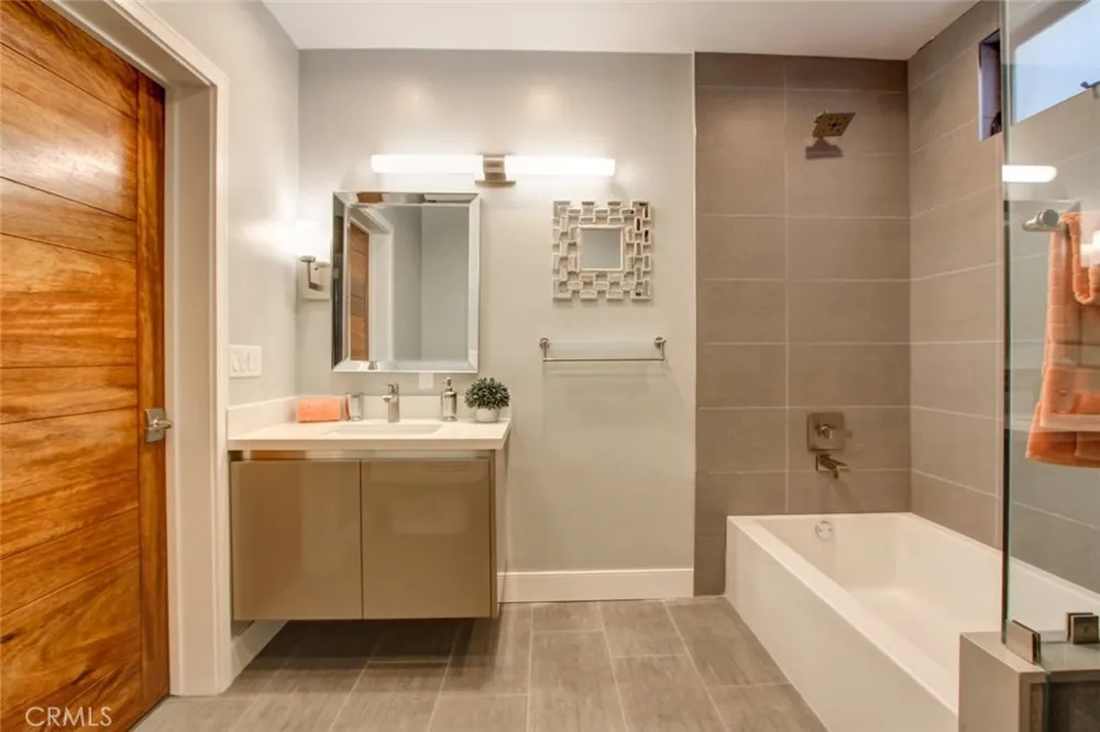 330 Salem #304 Glendale, CA 91203