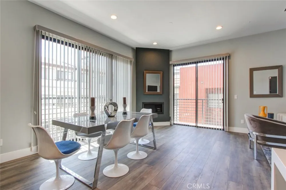 330 Salem #304 Glendale, CA 91203
