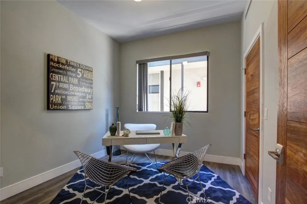 330 Salem #304 Glendale, CA 91203