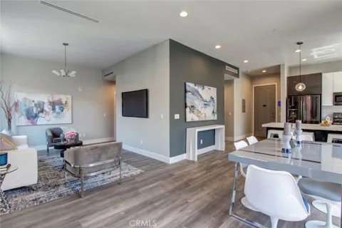 330 Salem #304