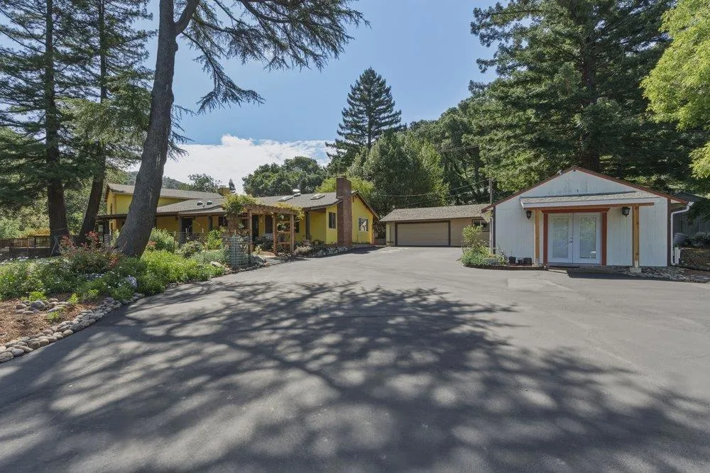 2555 San Juan Canyon Road San Juan Bautista, CA 95045
