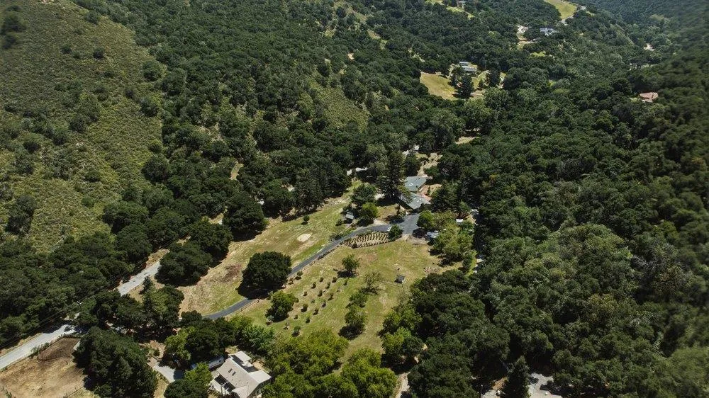 2555 San Juan Canyon Road San Juan Bautista, CA 95045