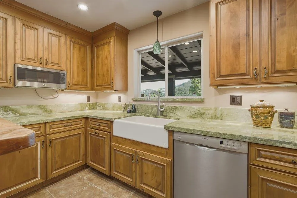 2555 San Juan Canyon Road San Juan Bautista, CA 95045