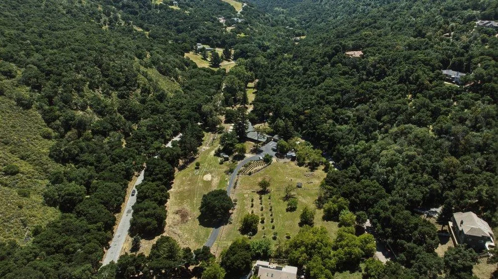 2555 San Juan Canyon Road San Juan Bautista, CA 95045