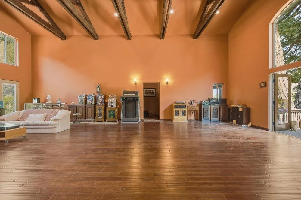2555 San Juan Canyon Road San Juan Bautista, CA 95045