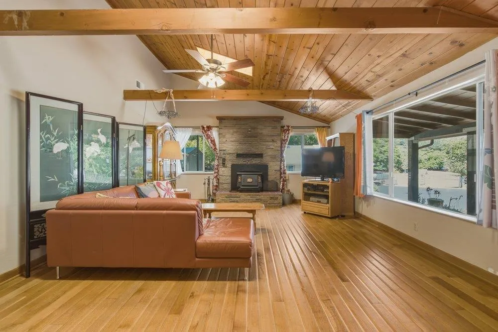 2555 San Juan Canyon Road San Juan Bautista, CA 95045
