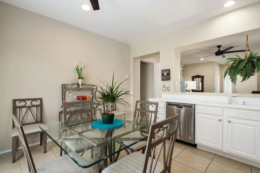 78539 Glastonbury Way Palm Desert, CA 92211