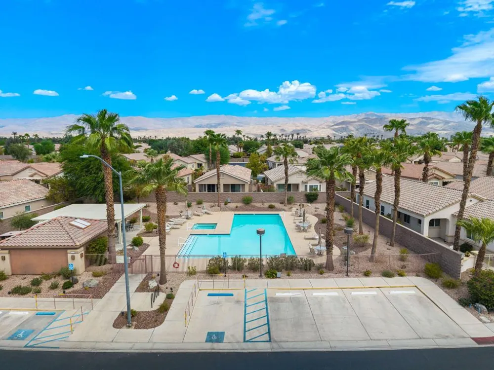 78539 Glastonbury Way Palm Desert, CA 92211
