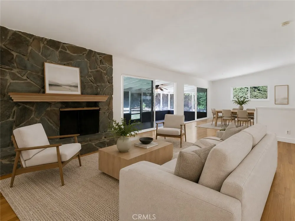 18681 Horace Street Northridge, CA 91326
