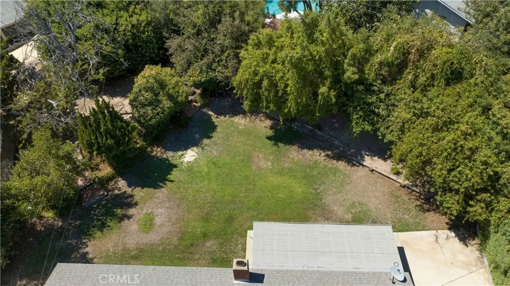 18681 Horace Street Northridge, CA 91326