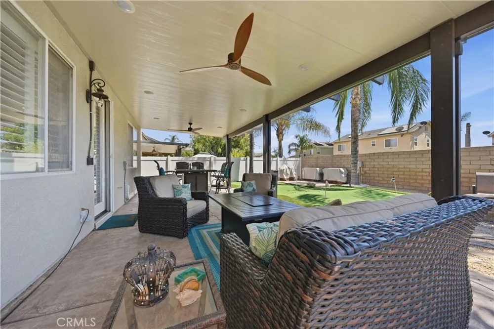 315 Camino De La Luna Perris, CA 92571