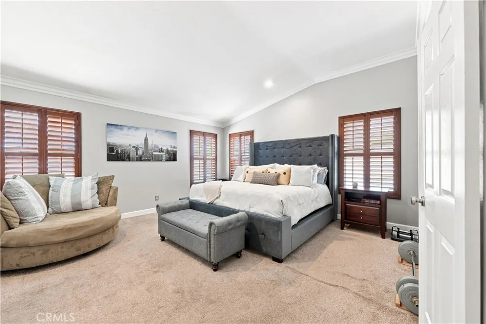 315 Camino De La Luna Perris, CA 92571