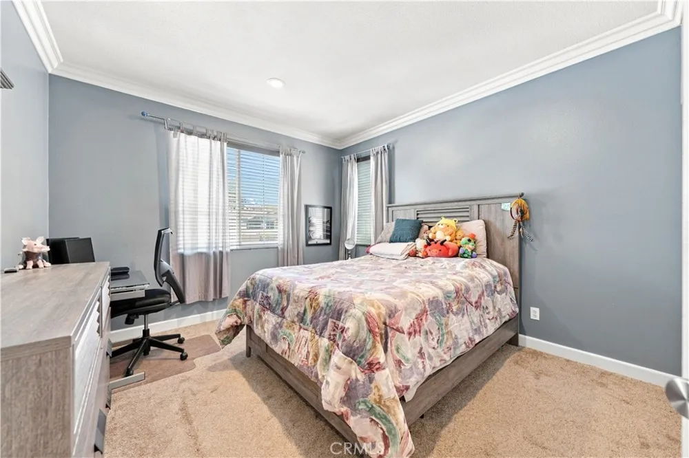 315 Camino De La Luna Perris, CA 92571