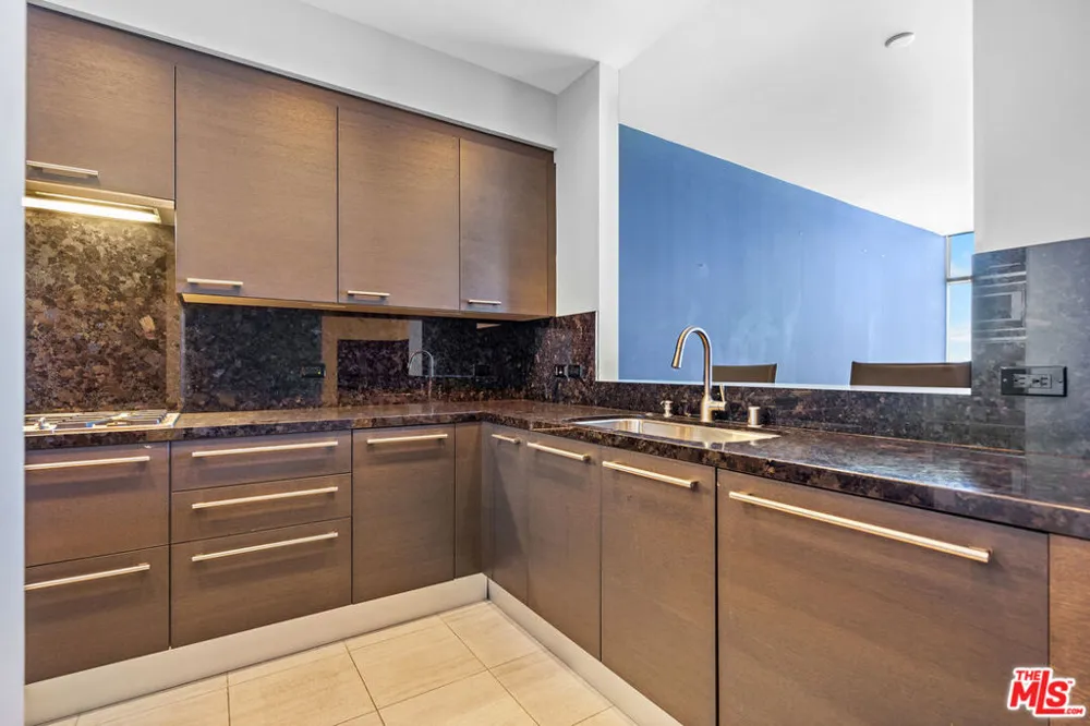 900 W Olympic Boulevard #38F Los Angeles, CA 90015