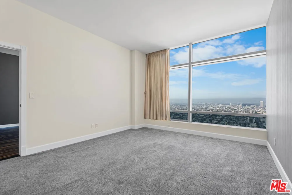 900 W Olympic Boulevard #38F Los Angeles, CA 90015