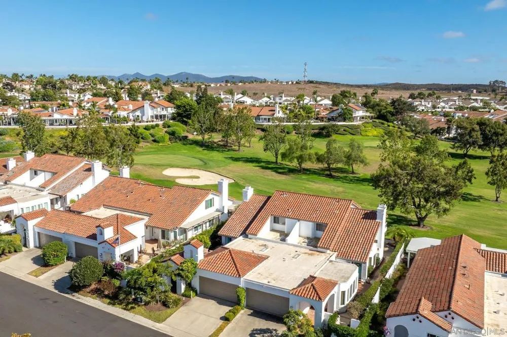 4985 Alicante Way Oceanside, CA 92056