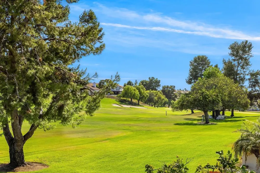 4985 Alicante Way Oceanside, CA 92056