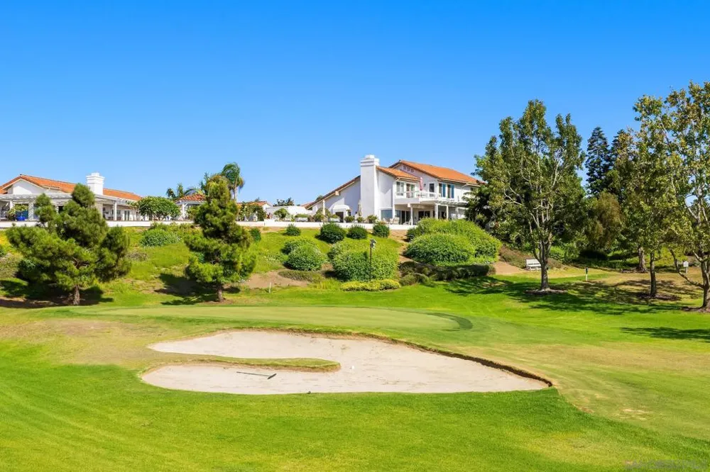 4985 Alicante Way Oceanside, CA 92056