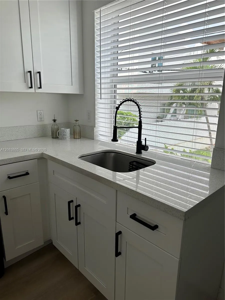 817 Tyler St #11 Hollywood, FL 33019