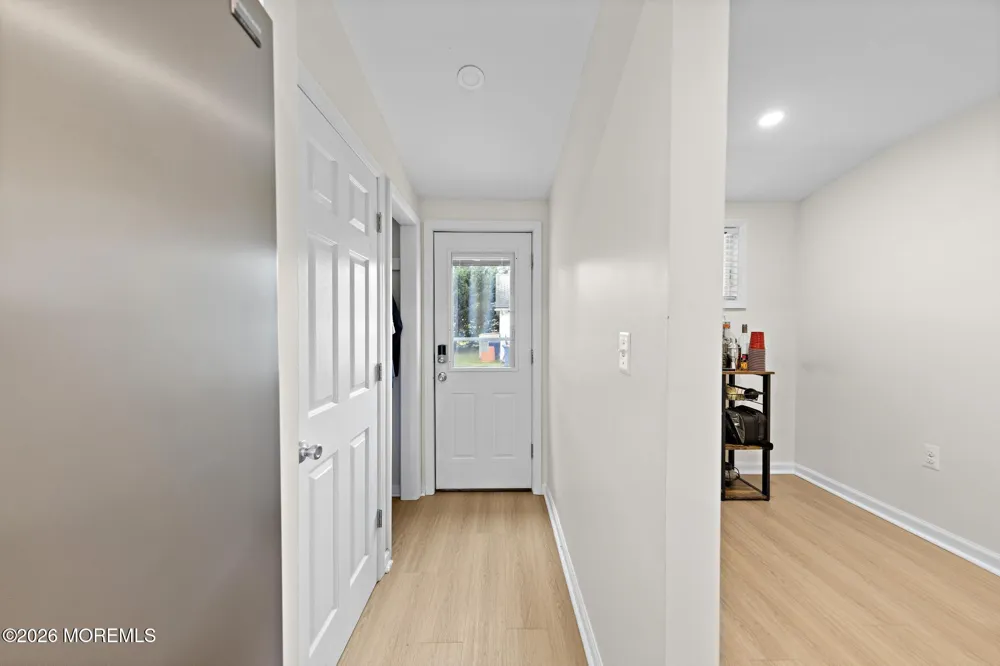 20 Weston Place Eatontown, NJ 07724