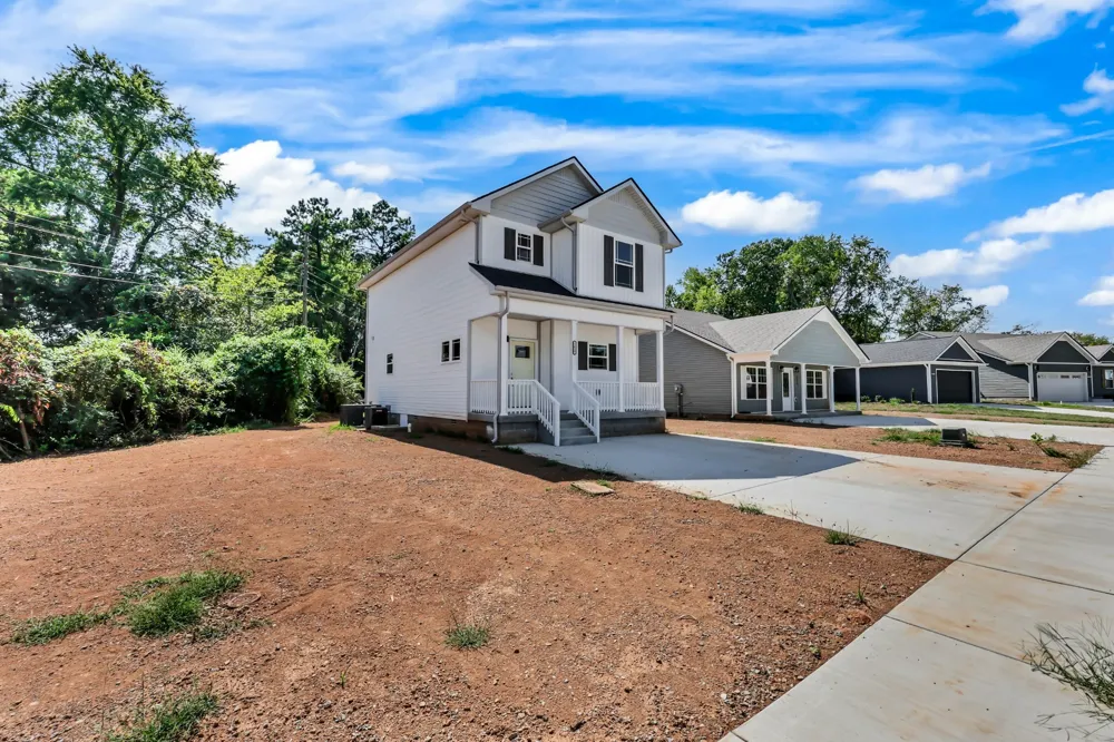2619 Scott Dr Clarksville, TN 37042