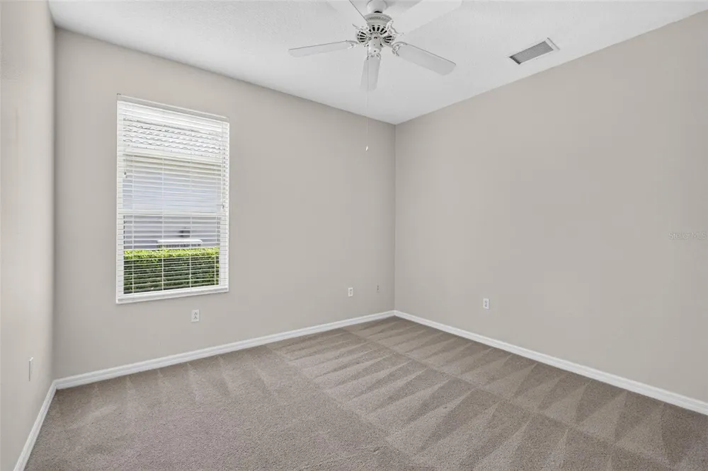 6744 45TH TERRACE E Bradenton, FL 34203