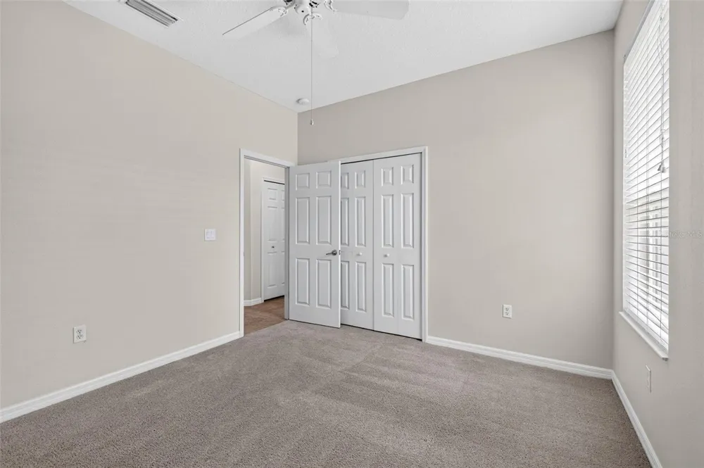 6744 45TH TERRACE E Bradenton, FL 34203