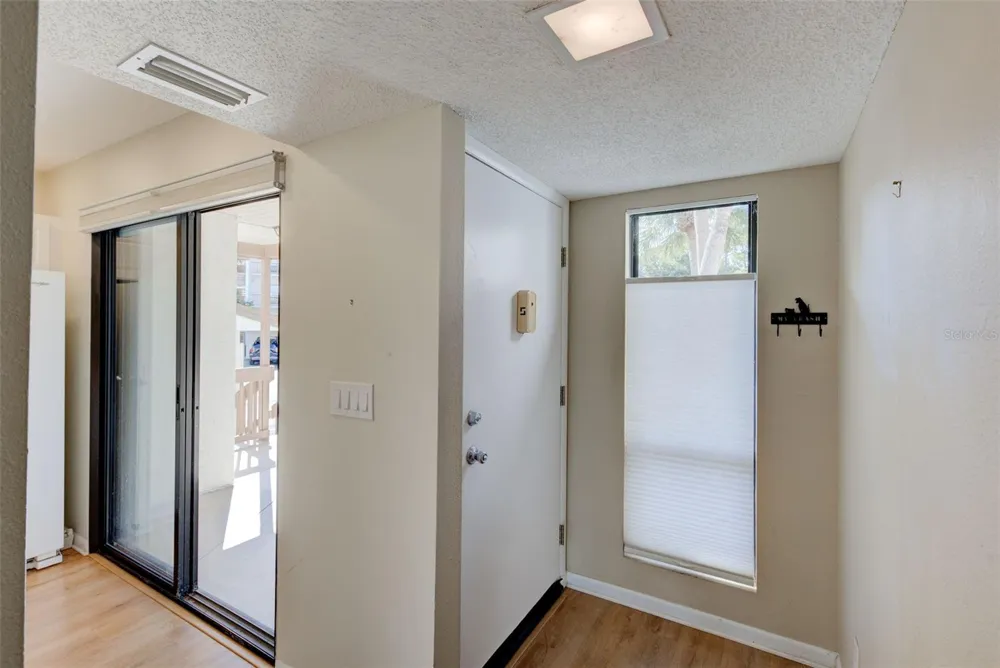 1036 BIRD BAY WAY #281 Venice, FL 34285